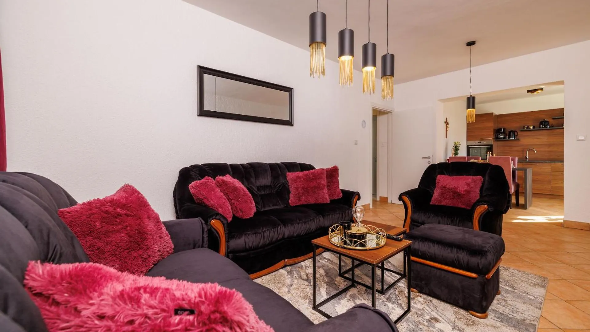 Apartments Sofija Fuzine