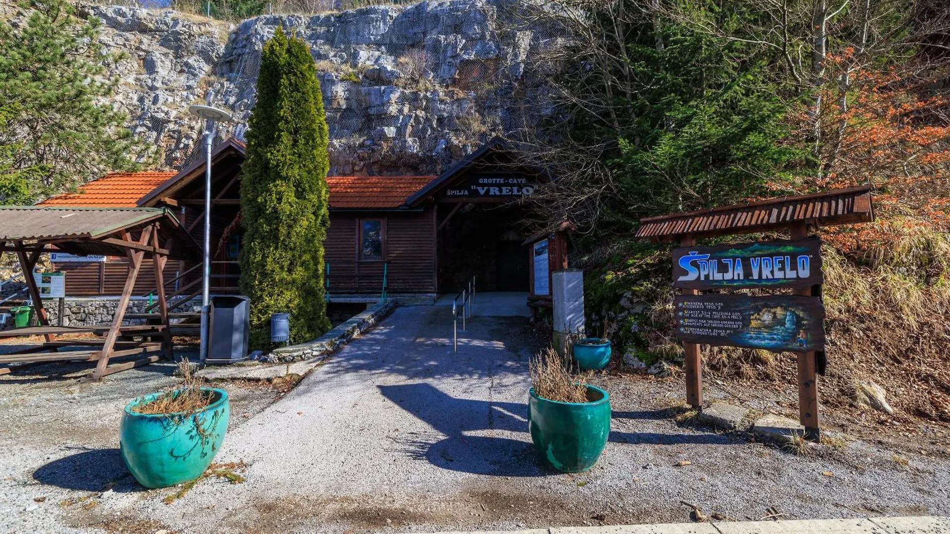Apartments Sofija Fuzine